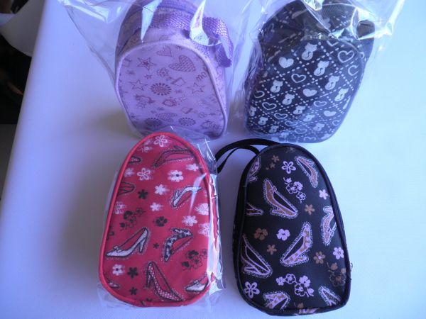 Necessaire Boca de Jacaré